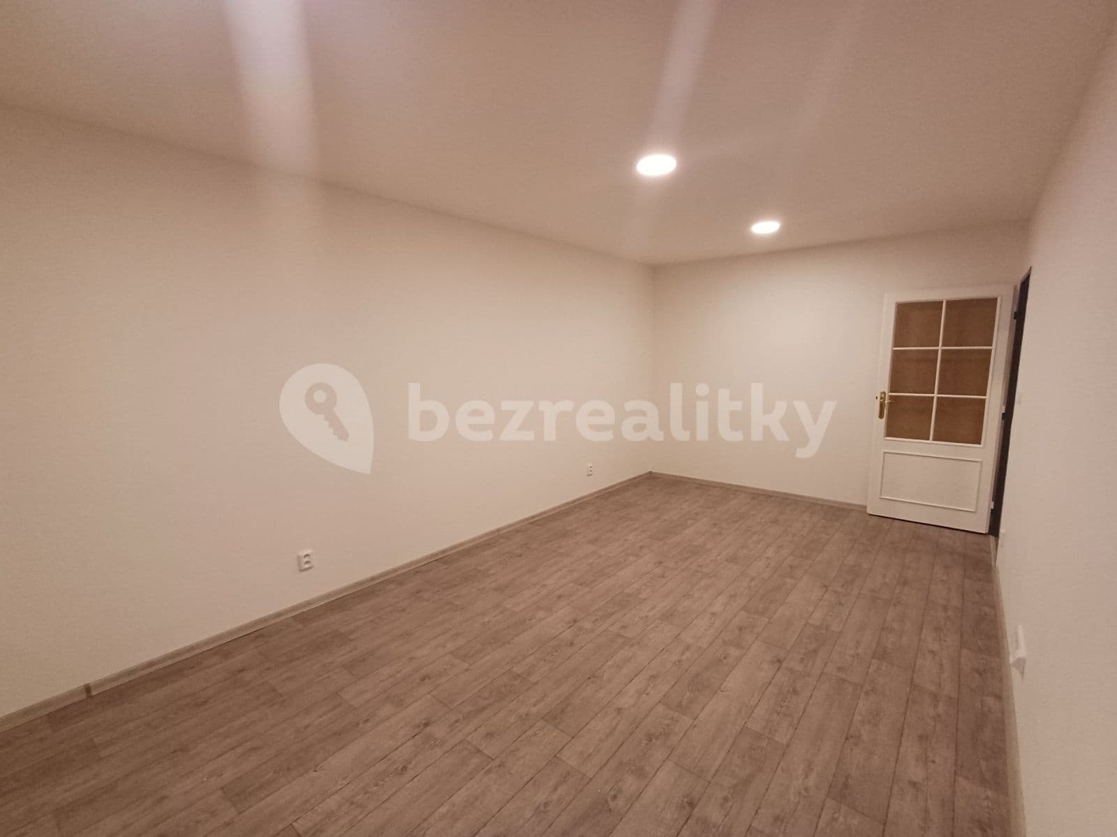 Predaj bytu 3-izbový 64 m², Famfulíkova, Praha, Praha