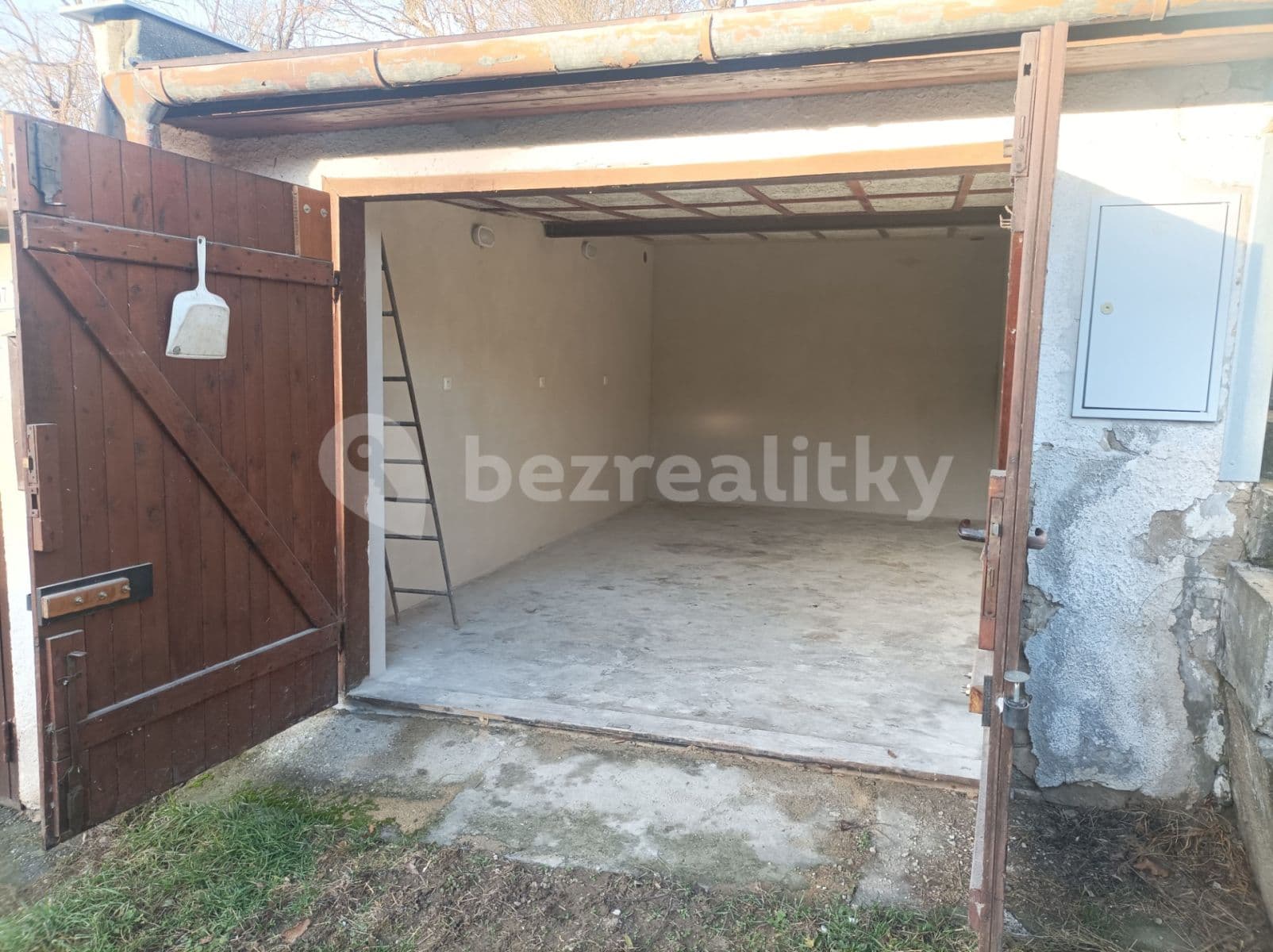 Prenájom garáže 23 m², Tyršova, Kyjov, Jihomoravský kraj Prenájom garáže 23 m², Tyršova, Kyjov, Jihomoravský kraj