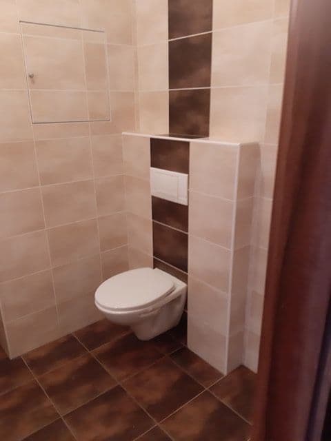 Prenájom bytu 1-izbový 36 m², Pod Vinicí, Pardubice, Pardubický kraj Prenájom bytu 1-izbový 36 m², Pod Vinicí, Pardubice, Pardubický kraj