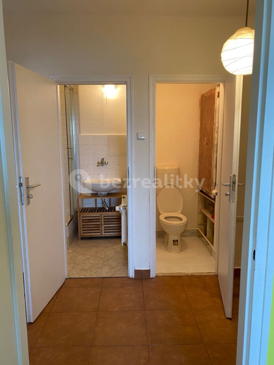 Prenájom bytu 2-izbový 54 m², Čajkovského, Praha, Praha Prenájom bytu 2-izbový 54 m², Čajkovského, Praha, Praha