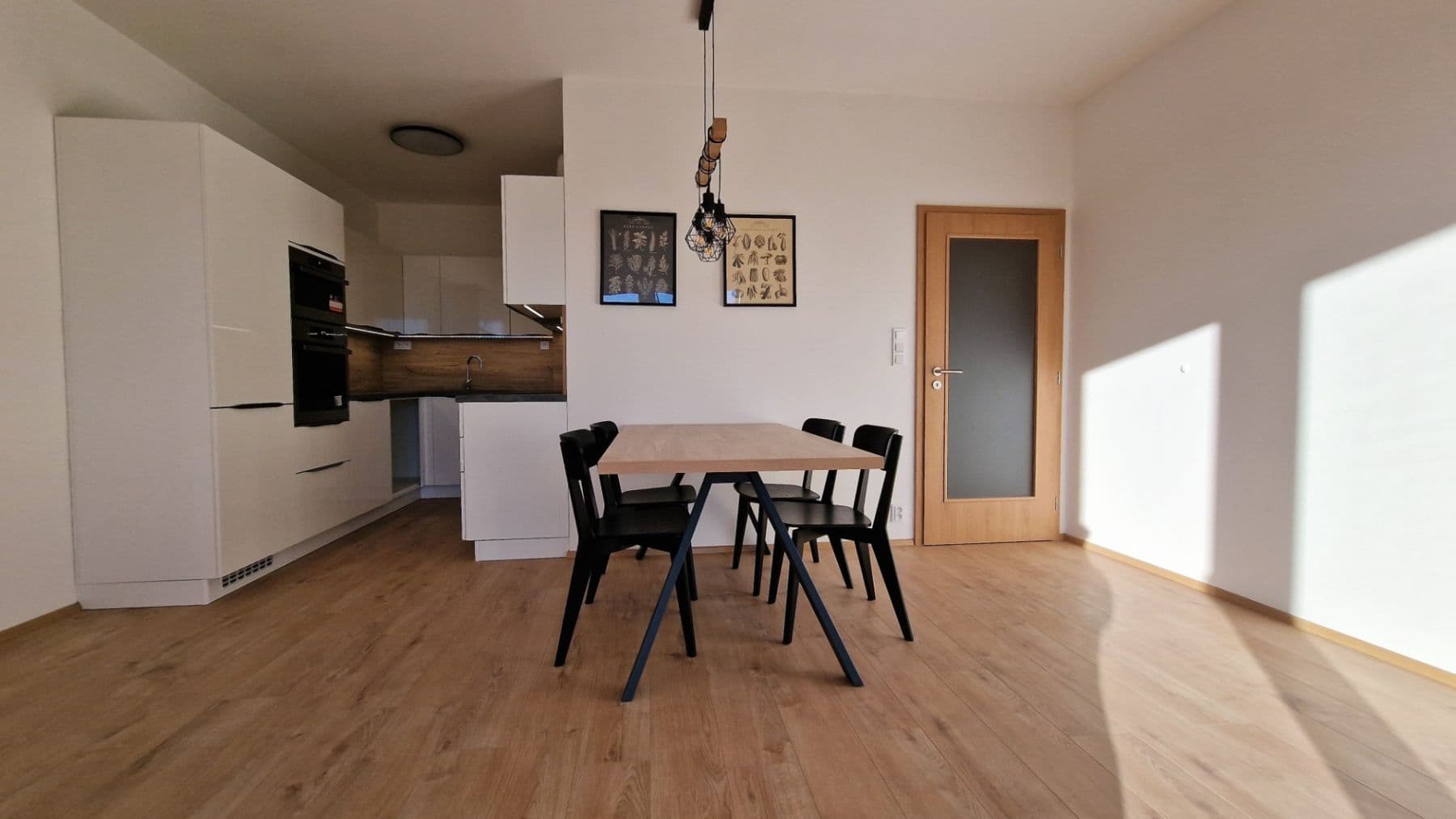 Prenájom bytu 2-izbový 58 m², Hlavenecká, Brandýs nad Labem-Stará Boleslav, Středočeský kraj Prenájom bytu 2-izbový 58 m², Hlavenecká, Brandýs nad Labem-Stará Boleslav, Středočeský kraj