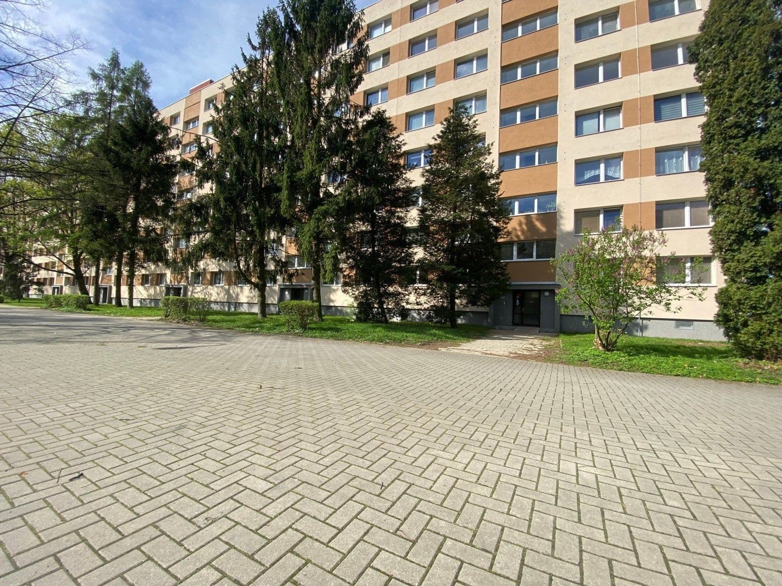 Prenájom bytu 1-izbový 36 m², Slovenská, Karviná, Moravskoslezský kraj Prenájom bytu 1-izbový 36 m², Slovenská, Karviná, Moravskoslezský kraj
