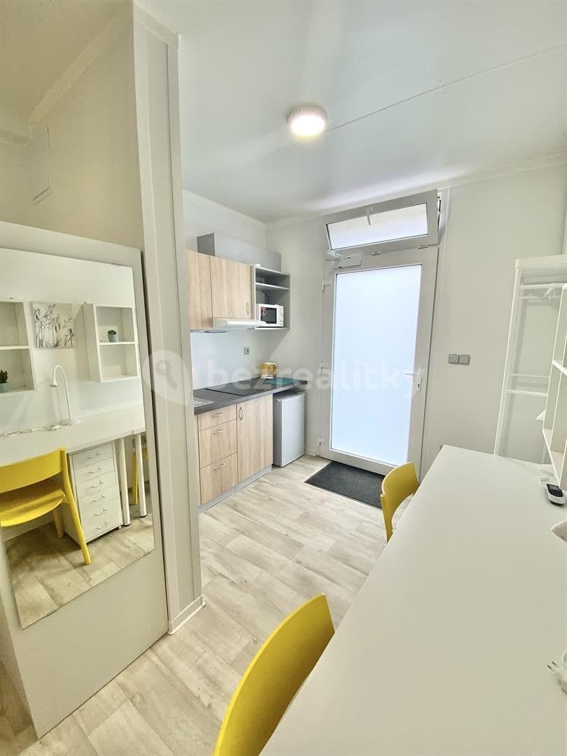 Prenájom bytu 1-izbový 17 m², Hybešova, Brno, Jihomoravský kraj Prenájom bytu 1-izbový 17 m², Hybešova, Brno, Jihomoravský kraj