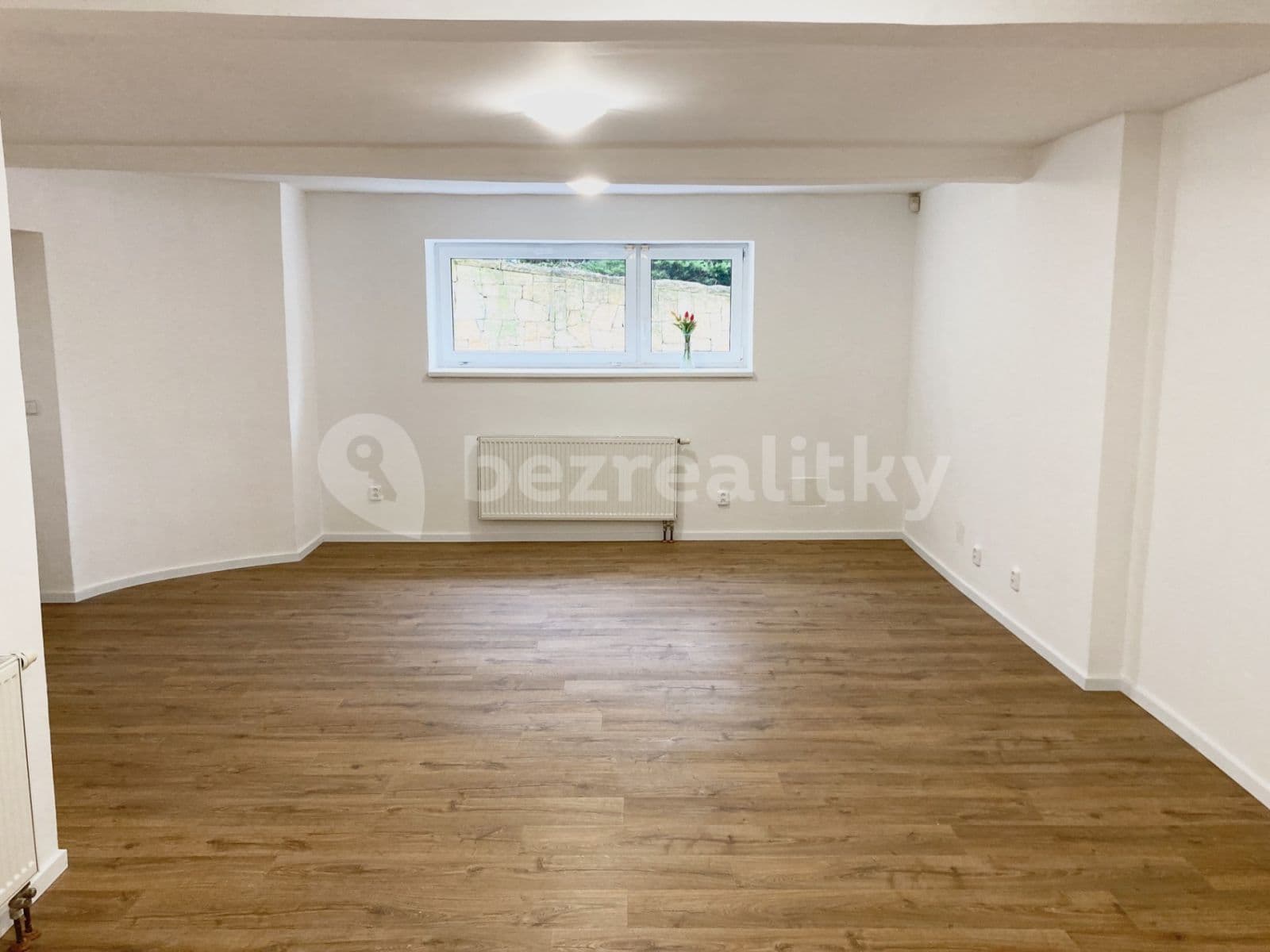 Prenájom bytu 3-izbový 78 m², Hošťálkova, Praha, Praha Prenájom bytu 3-izbový 78 m², Hošťálkova, Praha, Praha