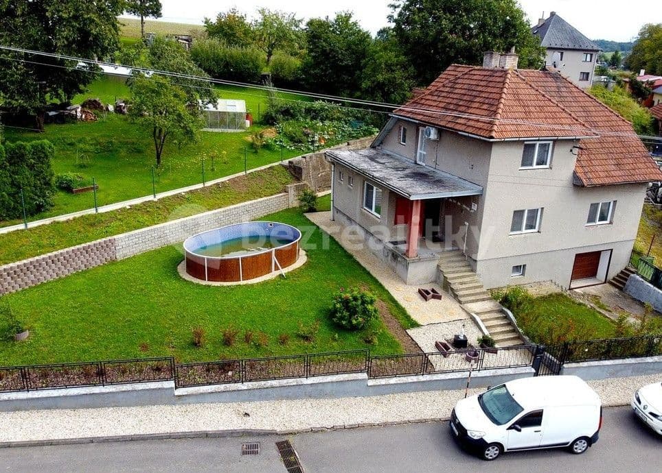 Predaj domu 161 m², pozemek 988 m², Kladeruby, Zlínský kraj