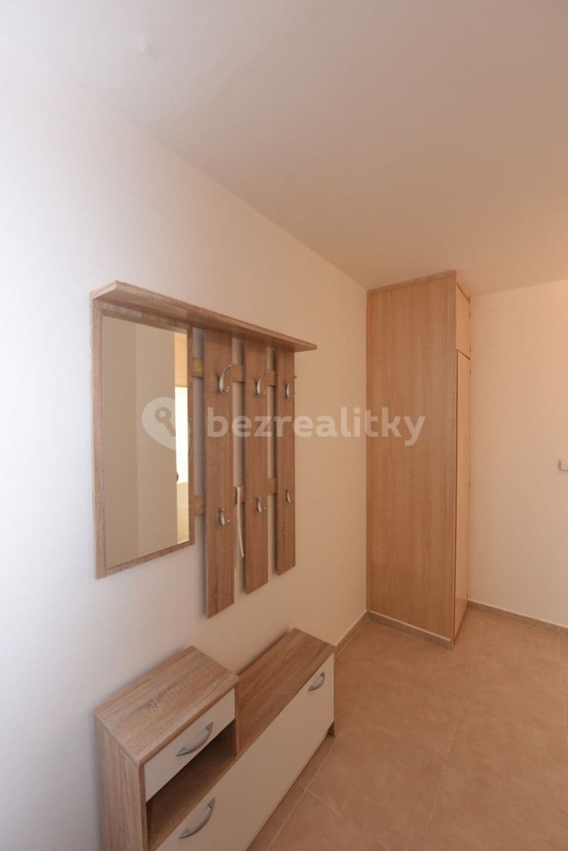 Prenájom bytu 2-izbový 45 m², Čimická, Praha, Praha Prenájom bytu 2-izbový 45 m², Čimická, Praha, Praha