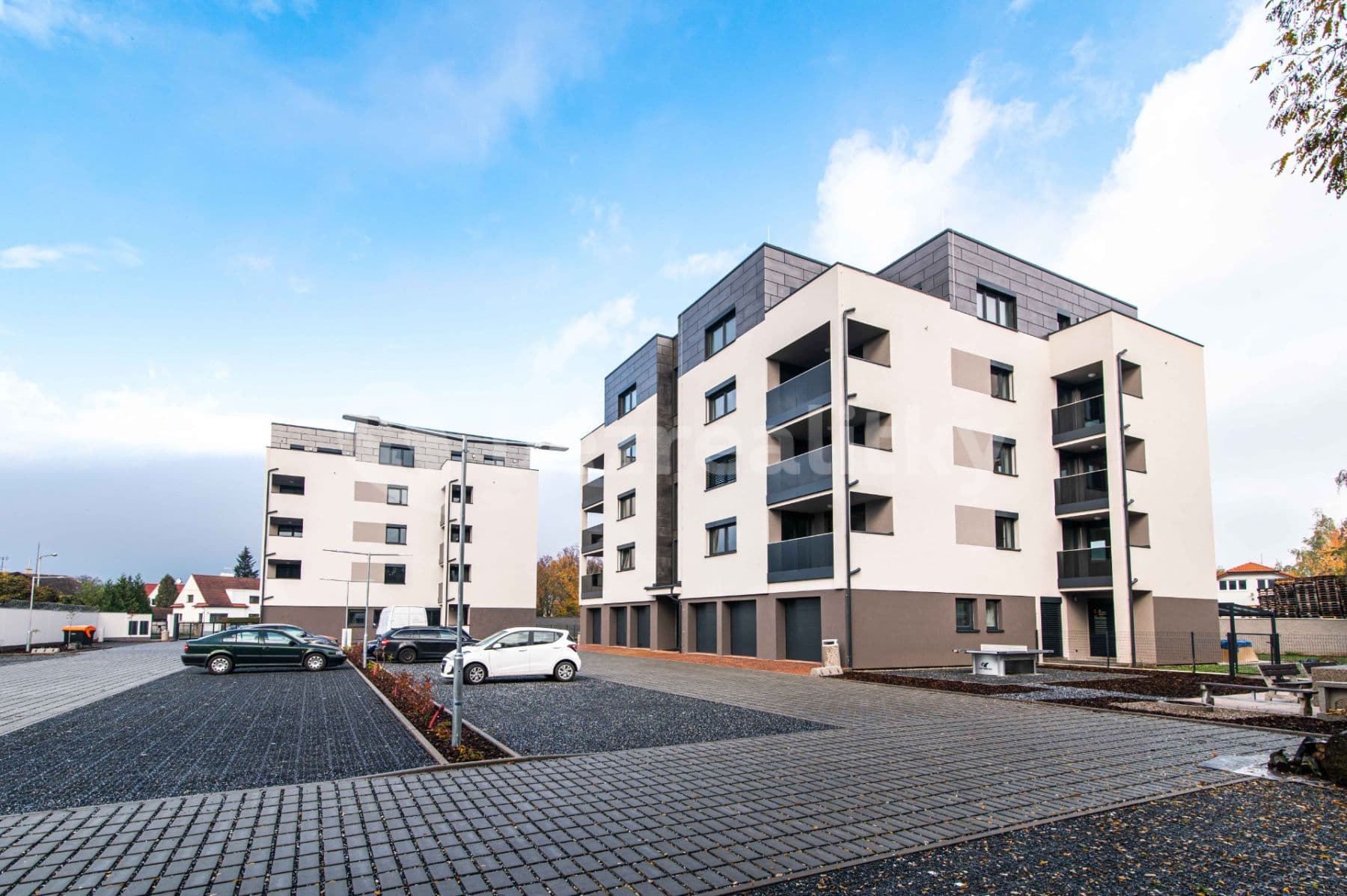 Prenájom bytu 1-izbový 34 m², Klučovská, Český Brod, Středočeský kraj Prenájom bytu 1-izbový 34 m², Klučovská, Český Brod, Středočeský kraj