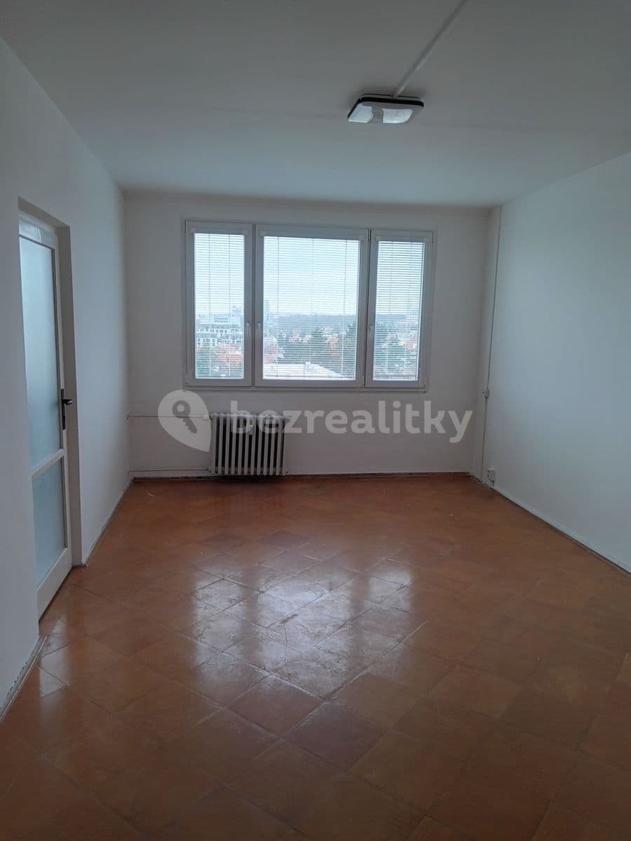 Prenájom bytu 3-izbový 75 m², Hostýnská, Praha, Praha Prenájom bytu 3-izbový 75 m², Hostýnská, Praha, Praha