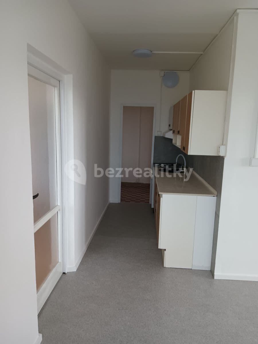 Prenájom bytu 3-izbový 75 m², Hostýnská, Praha, Praha Prenájom bytu 3-izbový 75 m², Hostýnská, Praha, Praha