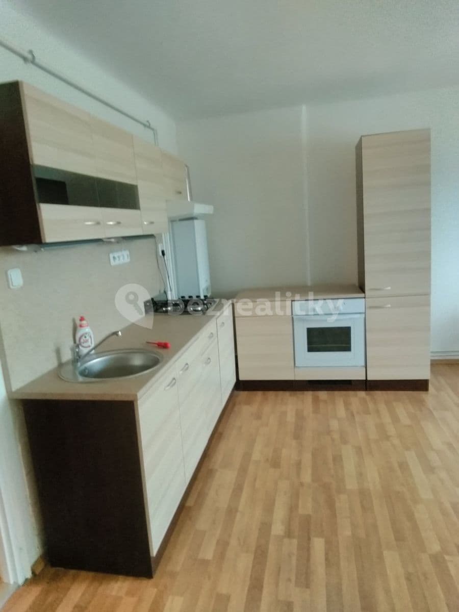 Prenájom bytu 1-izbový 55 m², Husitská, Olomouc, Olomoucký kraj
