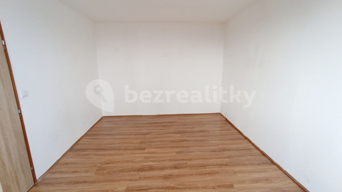 Predaj bytu 1-izbový 35 m², Karla Čapka, Krupka, Ústecký kraj