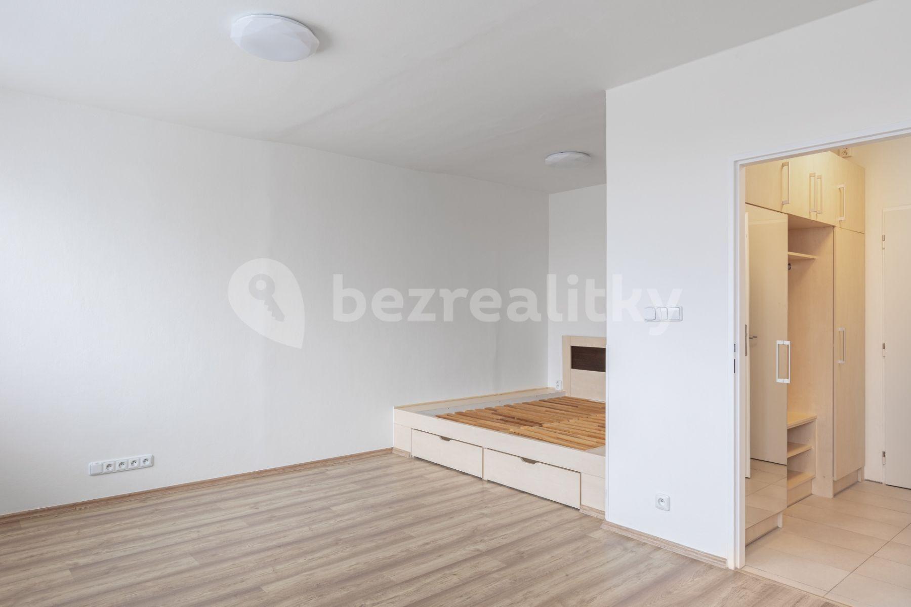 Predaj bytu 1-izbový 31 m², Topolová, Praha, Praha