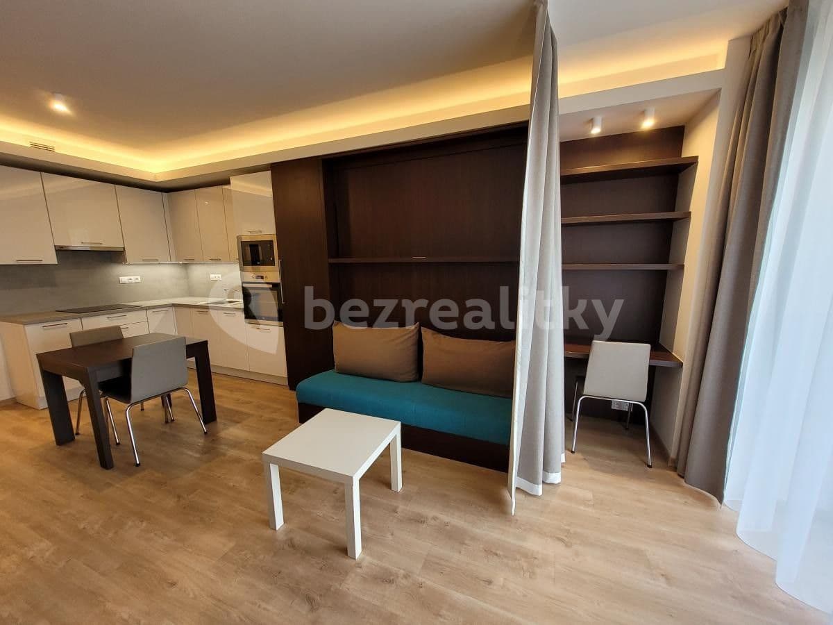 Prenájom bytu 1-izbový 34 m², Mukařovského, Praha, Praha Prenájom bytu 1-izbový 34 m², Mukařovského, Praha, Praha
