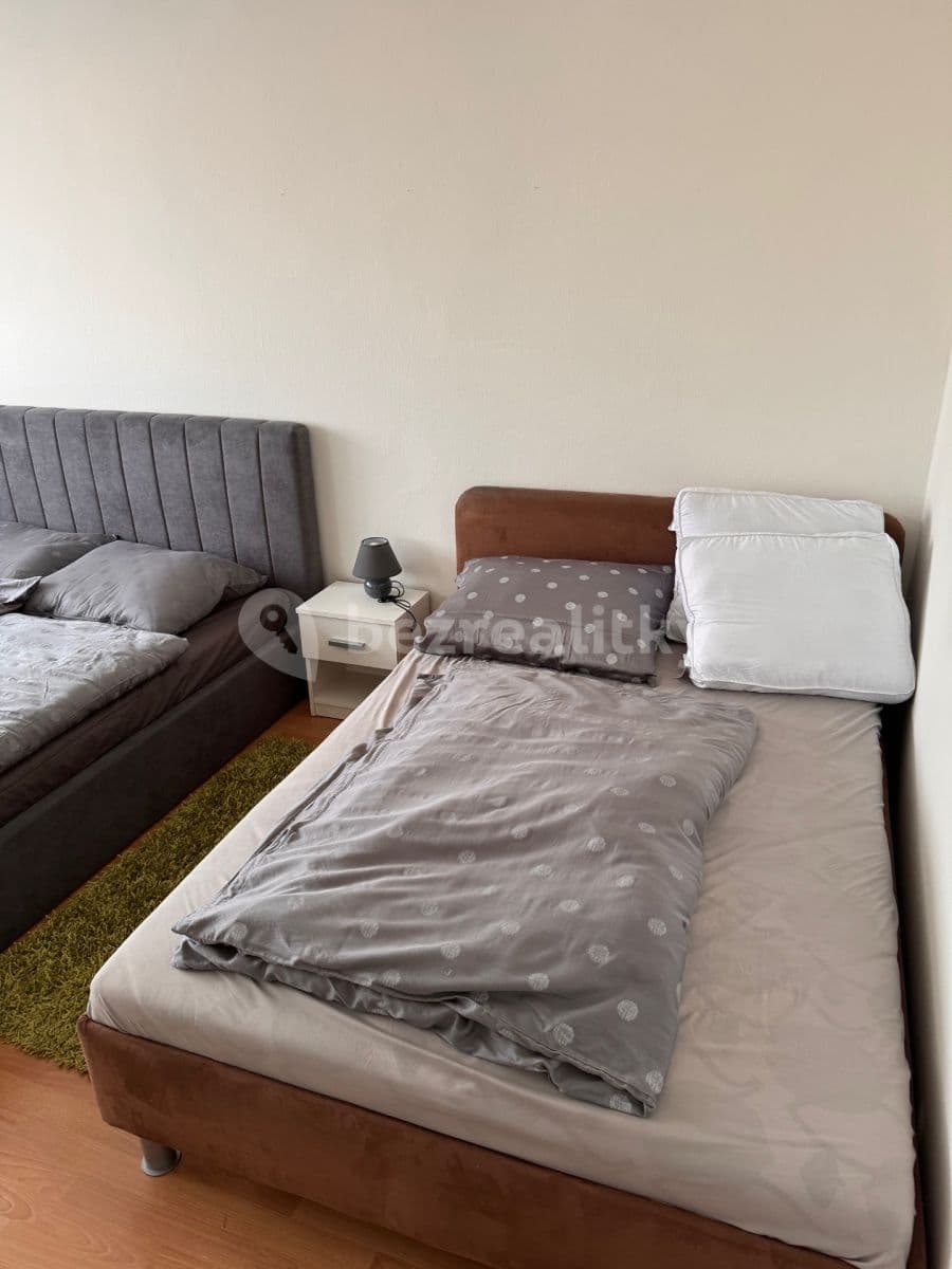 Prenájom bytu 2-izbový 54 m², Gallayova, Dúbravka, Bratislavský kraj Prenájom bytu 2-izbový 54 m², Gallayova, Dúbravka, Bratislavský kraj