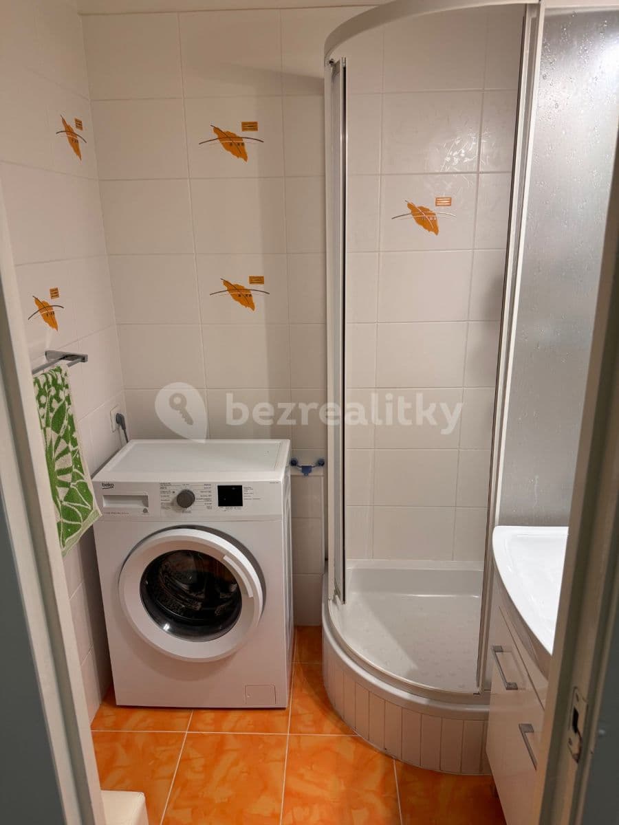 Prenájom bytu 2-izbový 54 m², Gallayova, Dúbravka, Bratislavský kraj Prenájom bytu 2-izbový 54 m², Gallayova, Dúbravka, Bratislavský kraj