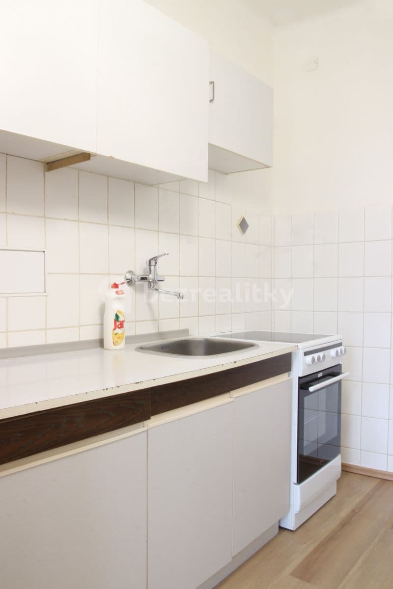 Prenájom bytu 1-izbový 39 m², Na Hřebenech Ⅱ, Praha, Praha Prenájom bytu 1-izbový 39 m², Na Hřebenech Ⅱ, Praha, Praha