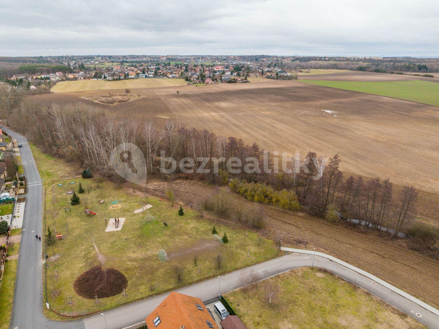 Predaj pozemku 6.290 m², Horoušany, Středočeský kraj