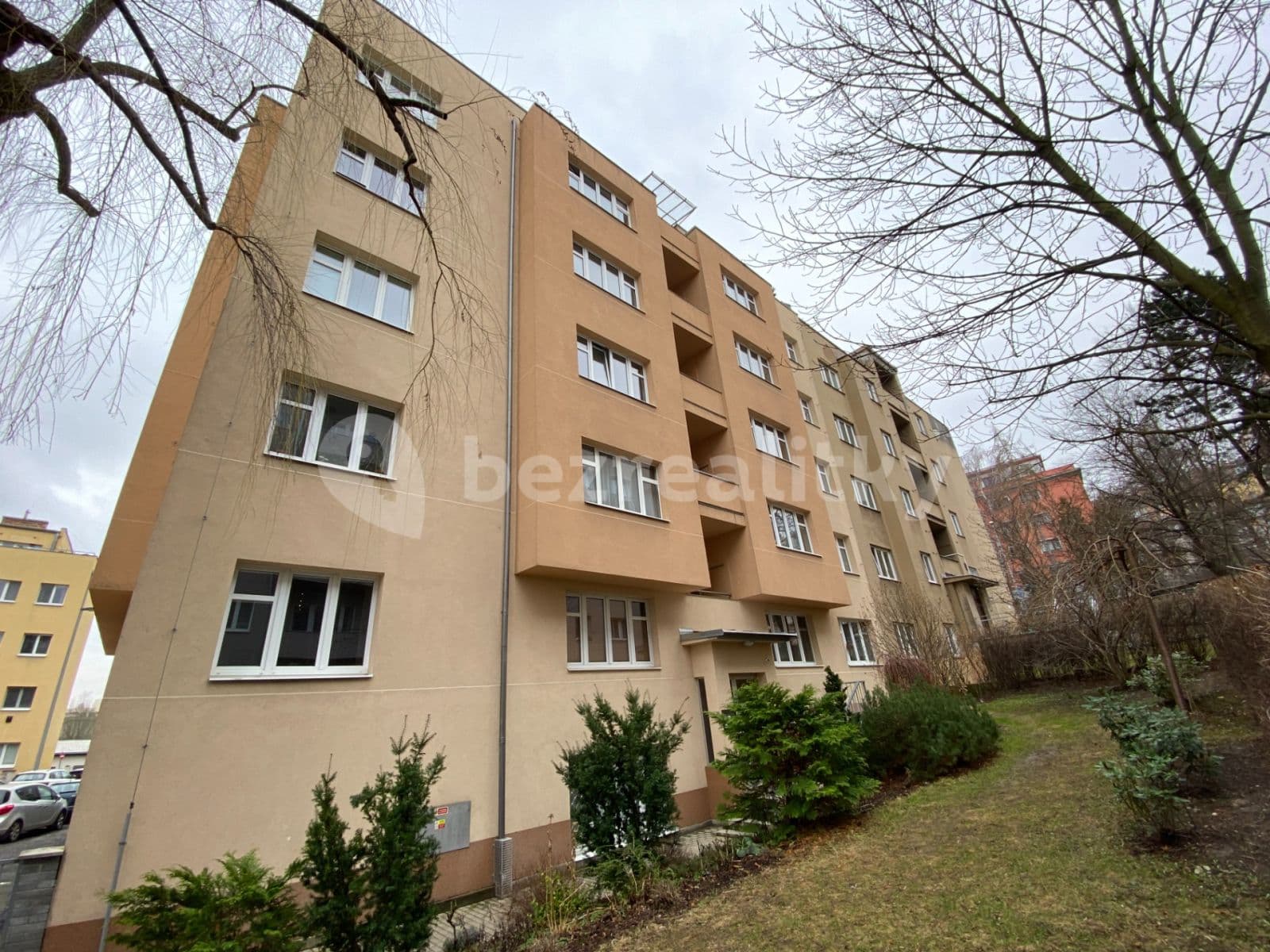 Predaj bytu 1-izbový 28 m², Mládeže, Praha, Praha