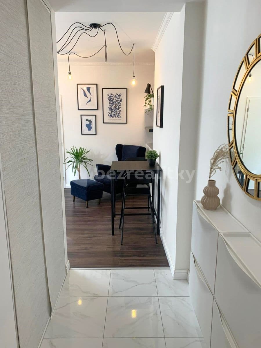 Prenájom bytu 2-izbový 41 m², Svojsíkova, Praha, Praha Prenájom bytu 2-izbový 41 m², Svojsíkova, Praha, Praha