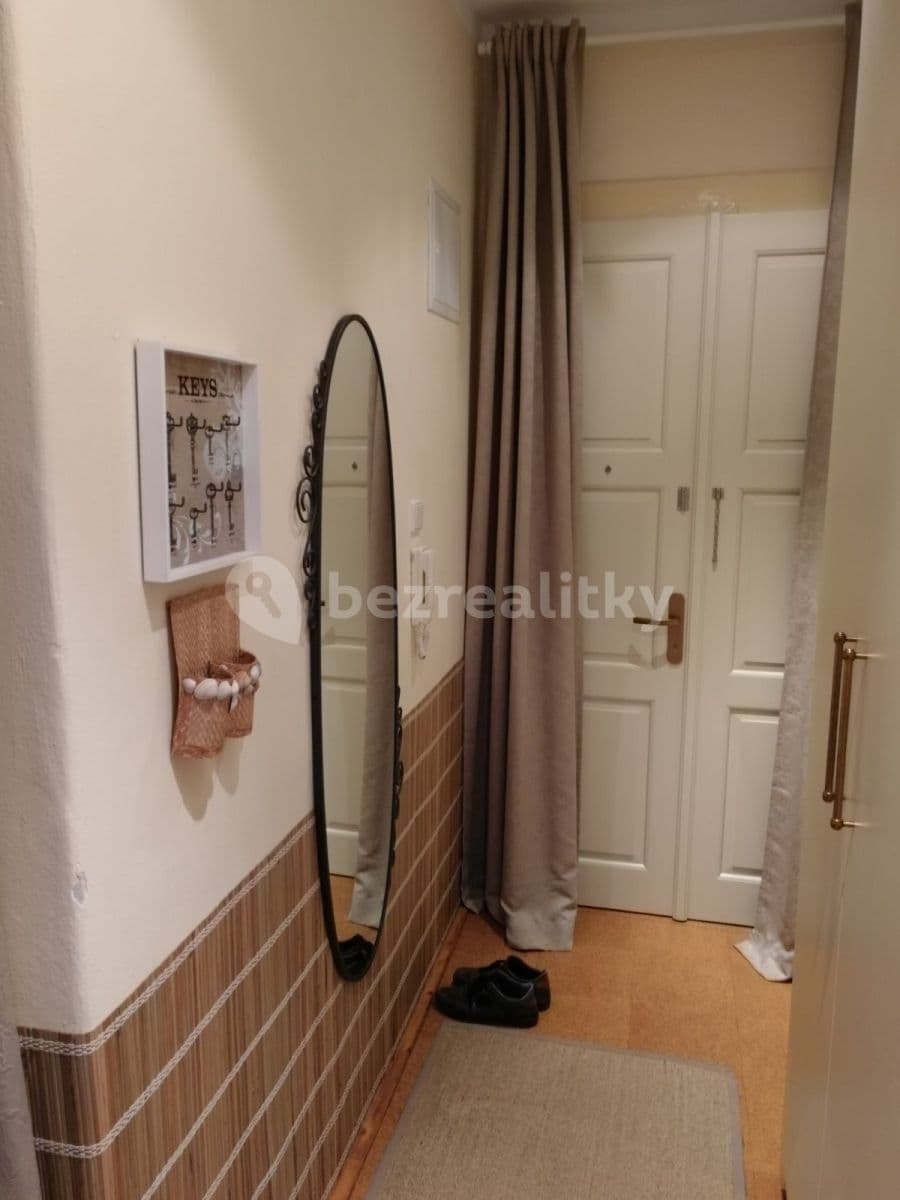 Prenájom bytu 2-izbový 45 m², Přemyslova, Praha, Praha Prenájom bytu 2-izbový 45 m², Přemyslova, Praha, Praha