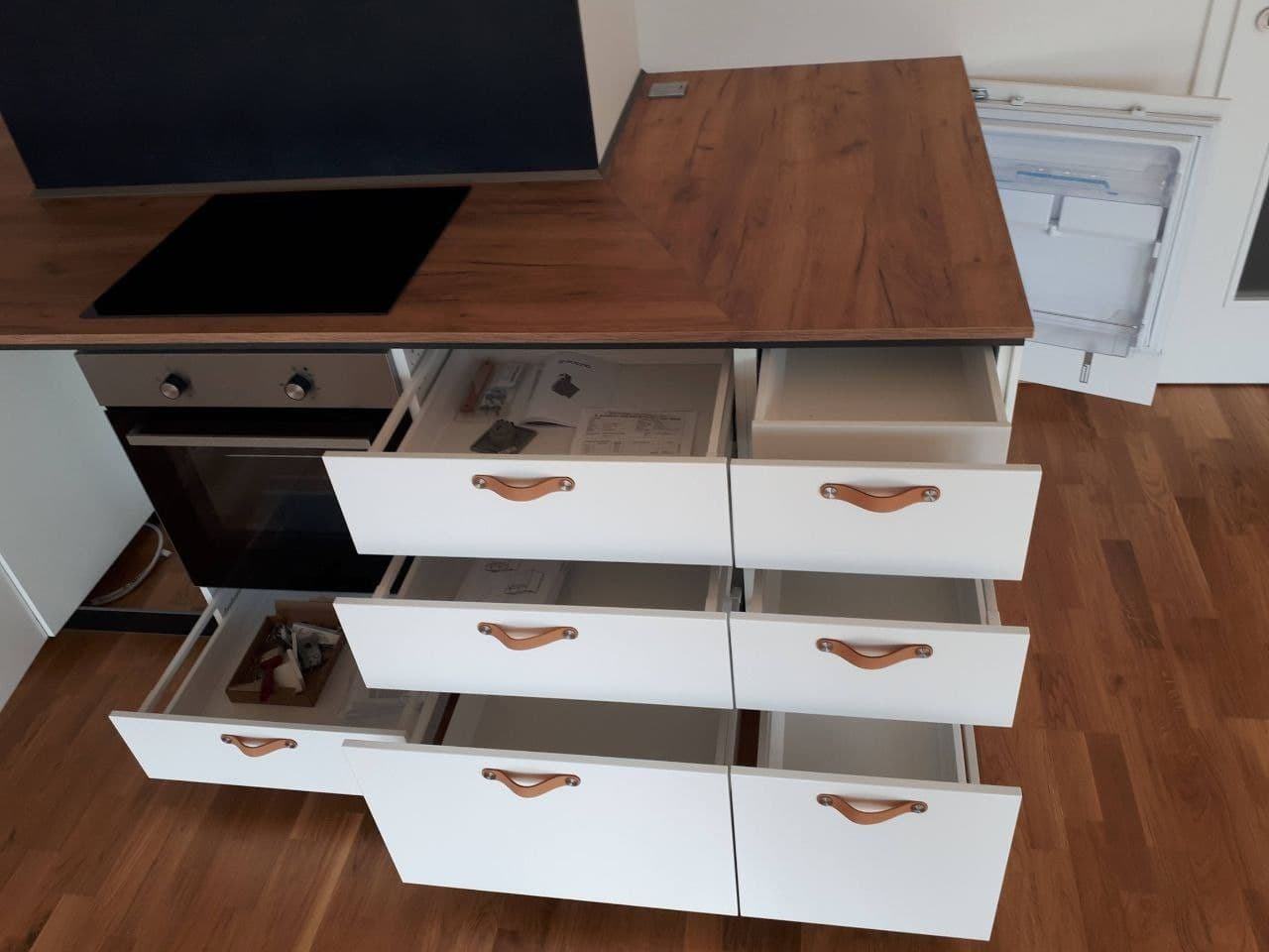 Prenájom bytu 1-izbový 52 m², Breitfeldova, Praha, Praha Prenájom bytu 1-izbový 52 m², Breitfeldova, Praha, Praha