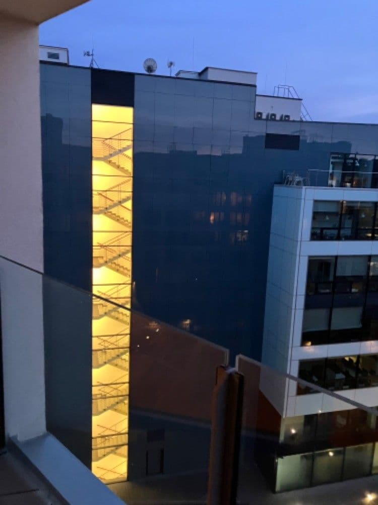 Prenájom bytu 1-izbový 52 m², Breitfeldova, Praha, Praha Prenájom bytu 1-izbový 52 m², Breitfeldova, Praha, Praha