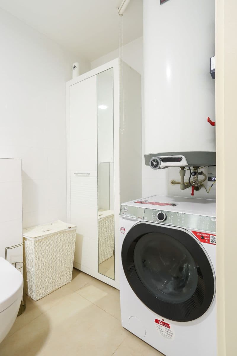 Prenájom bytu 3-izbový 88 m², Hlavní, Průhonice, Středočeský kraj Prenájom bytu 3-izbový 88 m², Hlavní, Průhonice, Středočeský kraj