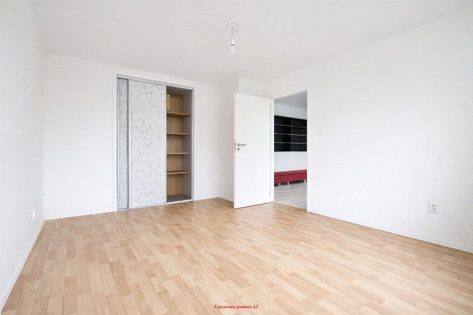 Prenájom bytu 4-izbový 80 m², U Stromovky, Havířov, Moravskoslezský kraj Prenájom bytu 4-izbový 80 m², U Stromovky, Havířov, Moravskoslezský kraj