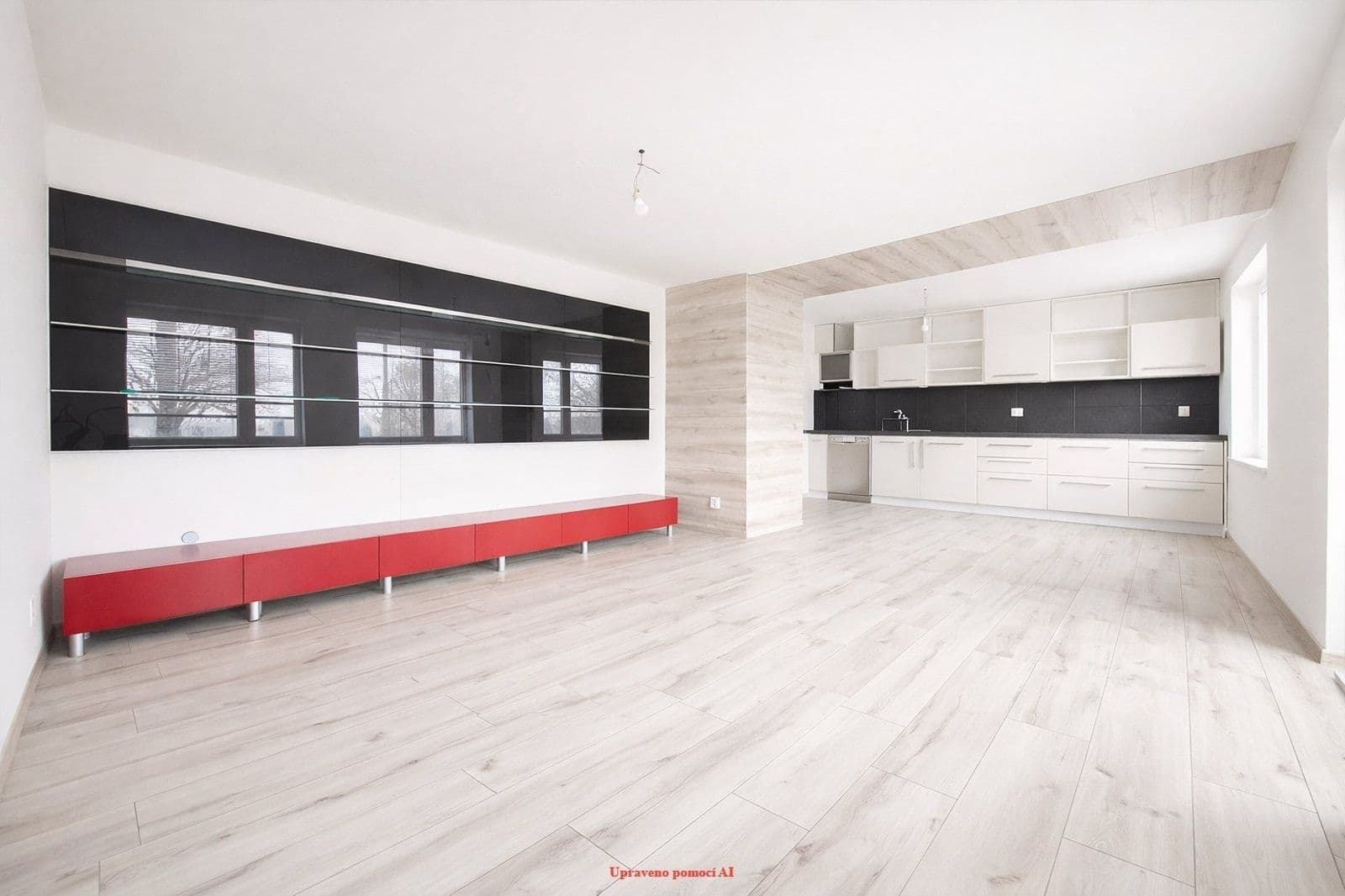 Prenájom bytu 4-izbový 80 m², U Stromovky, Havířov, Moravskoslezský kraj Prenájom bytu 4-izbový 80 m², U Stromovky, Havířov, Moravskoslezský kraj
