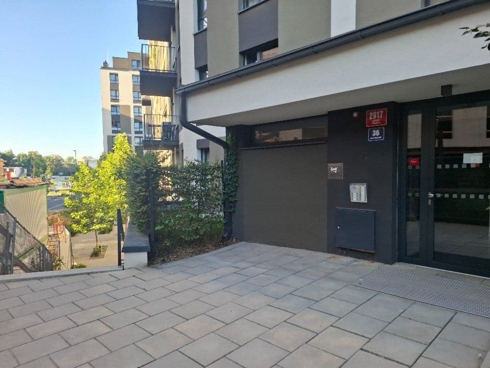 Prenájom bytu 3-izbový 77 m², Olgy Havlové, Praha, Praha Prenájom bytu 3-izbový 77 m², Olgy Havlové, Praha, Praha