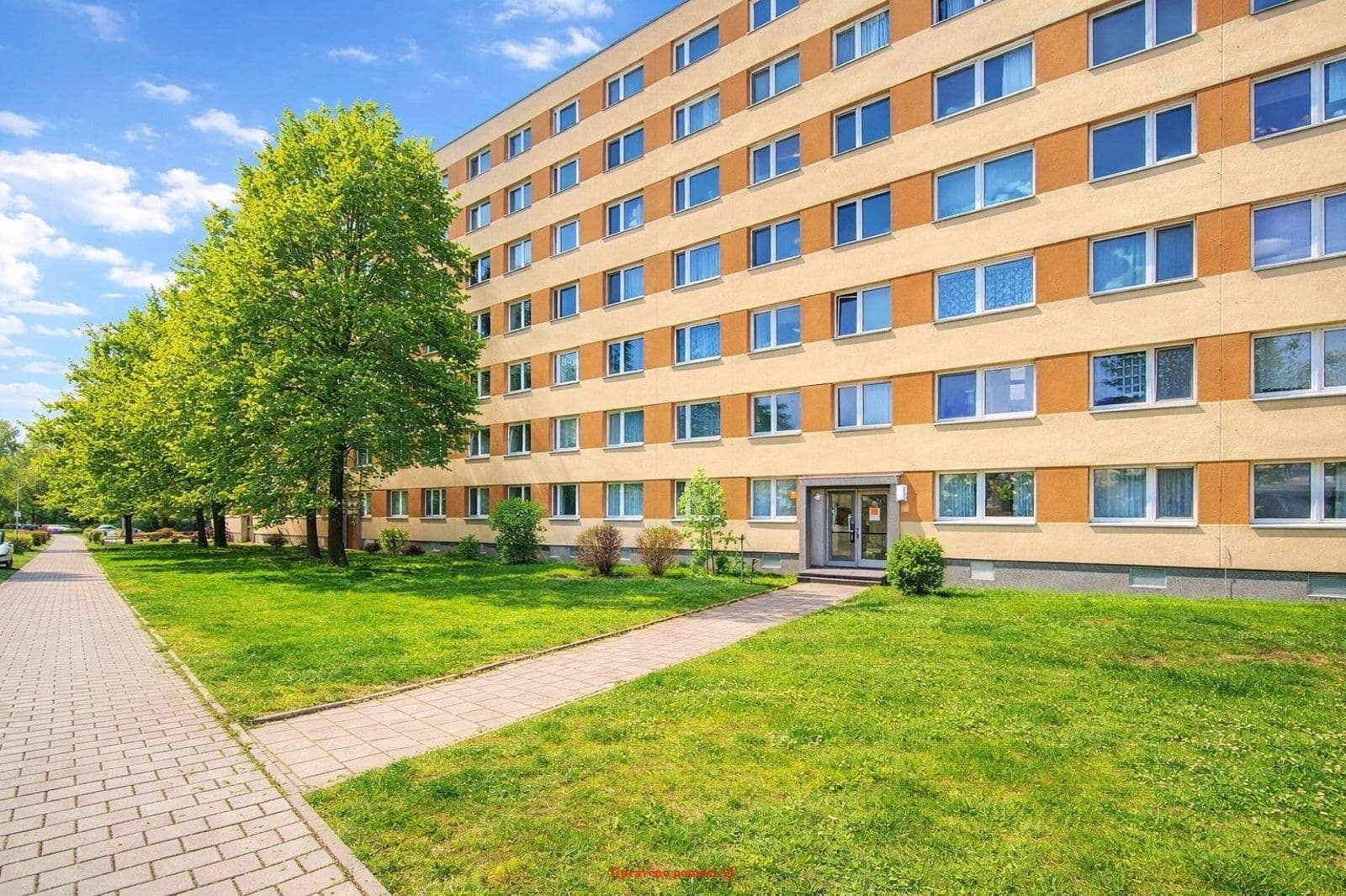 Prenájom bytu 1-izbový 34 m², Slovenská, Karviná, Moravskoslezský kraj Prenájom bytu 1-izbový 34 m², Slovenská, Karviná, Moravskoslezský kraj