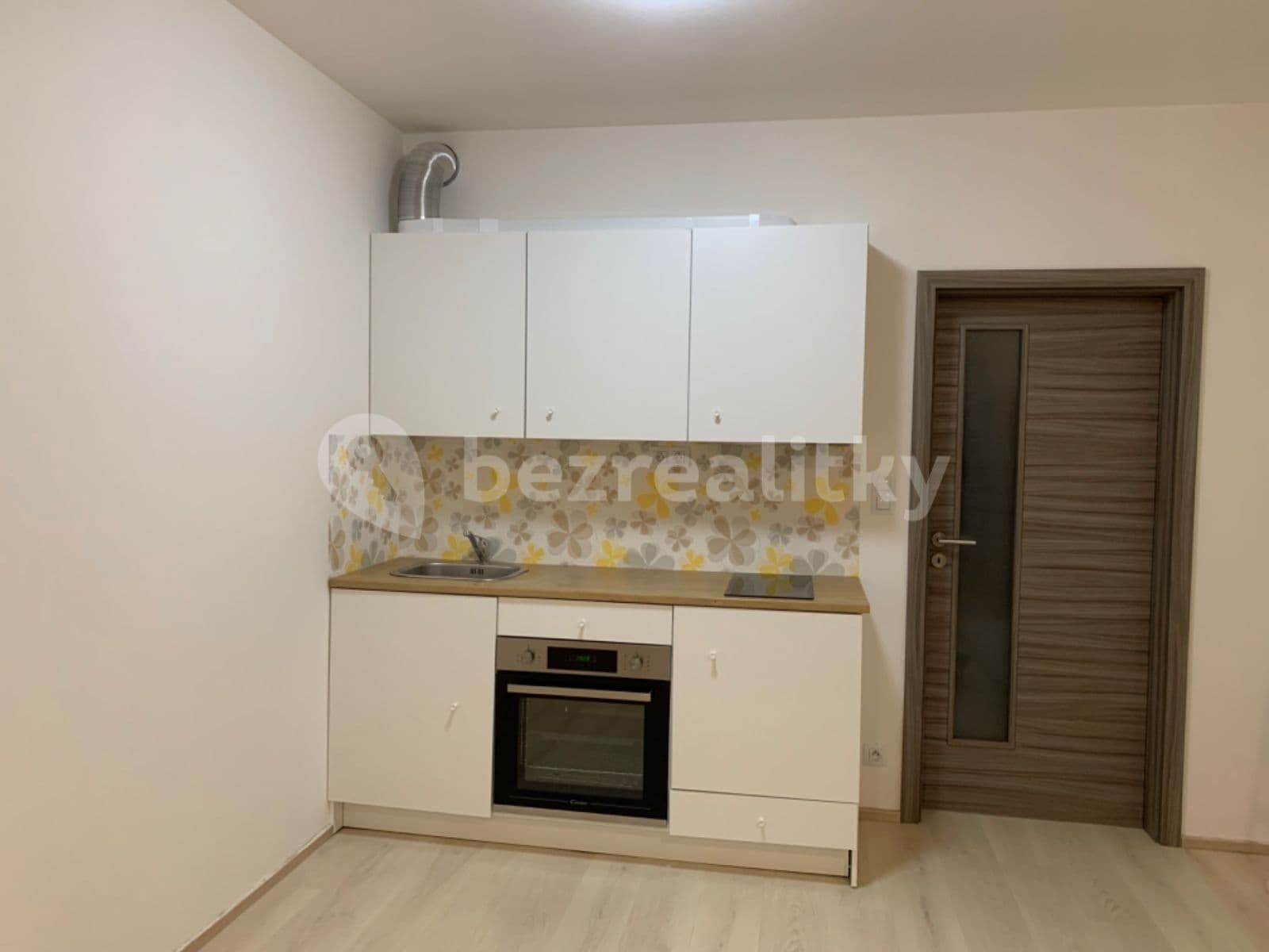 Prenájom bytu 1-izbový 32 m², Františka Diviše, Praha, Praha Prenájom bytu 1-izbový 32 m², Františka Diviše, Praha, Praha