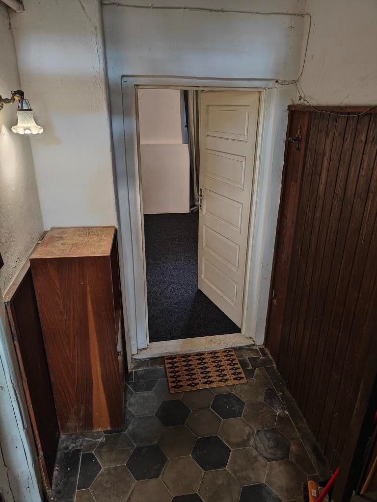 Prenájom bytu Garsoniéra 30 m², Slivenecká, Praha, Praha Prenájom bytu Garsoniéra 30 m², Slivenecká, Praha, Praha