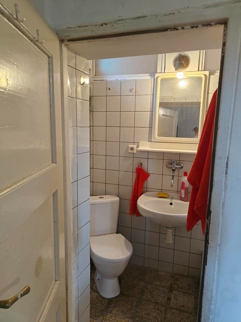 Prenájom bytu Garsoniéra 30 m², Slivenecká, Praha, Praha Prenájom bytu Garsoniéra 30 m², Slivenecká, Praha, Praha