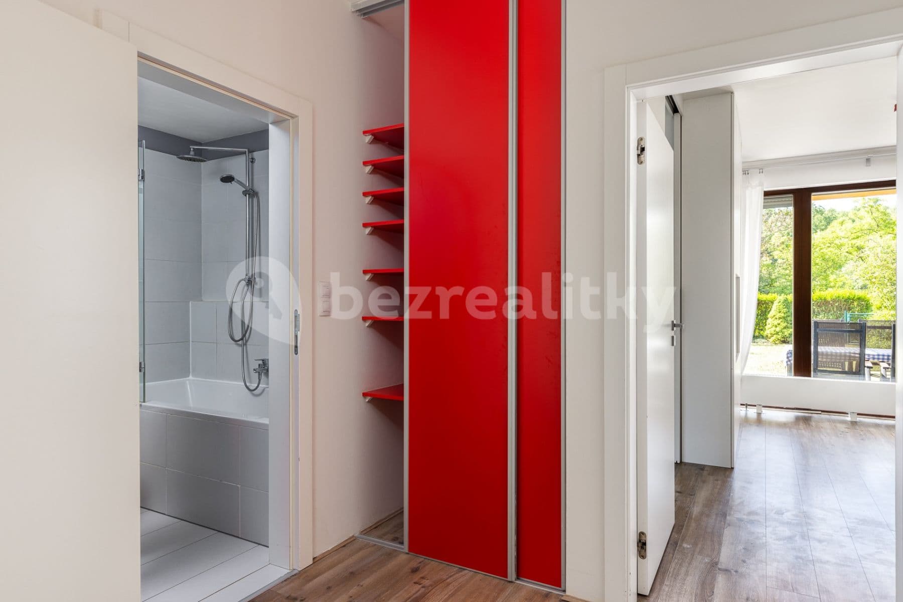 Prenájom bytu 2-izbový 48 m², Nademlejnská, Praha, Praha Prenájom bytu 2-izbový 48 m², Nademlejnská, Praha, Praha