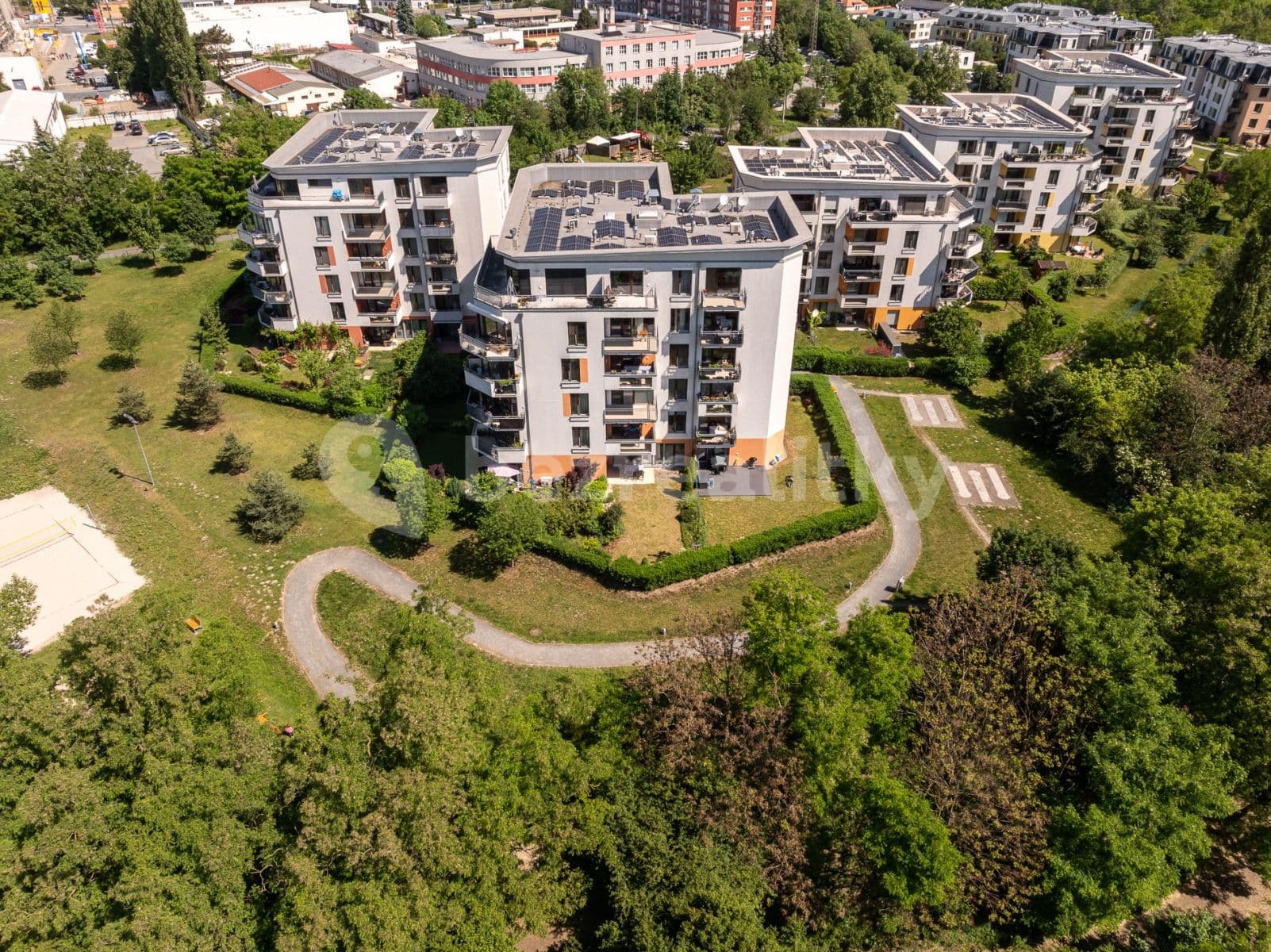 Prenájom bytu 2-izbový 48 m², Nademlejnská, Praha, Praha Prenájom bytu 2-izbový 48 m², Nademlejnská, Praha, Praha