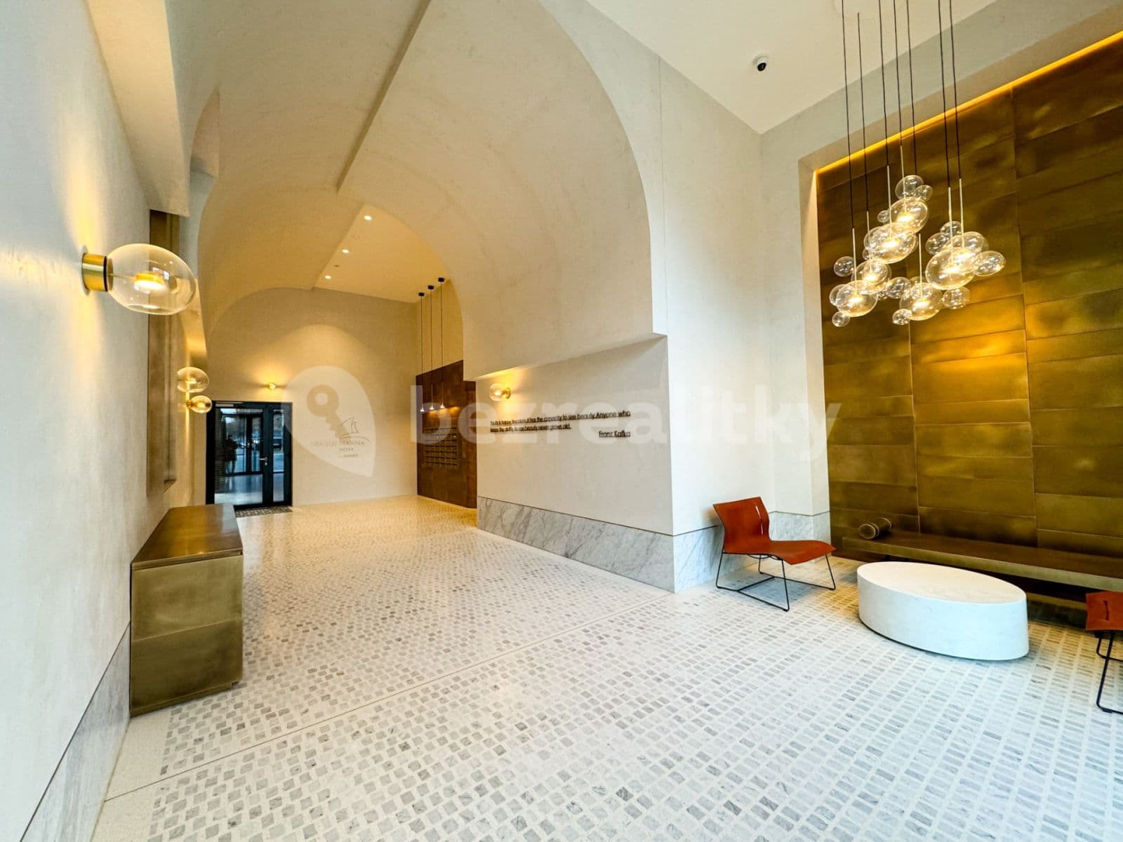 Prenájom bytu 2-izbový 54 m², Jankovcova, Praha, Praha Prenájom bytu 2-izbový 54 m², Jankovcova, Praha, Praha