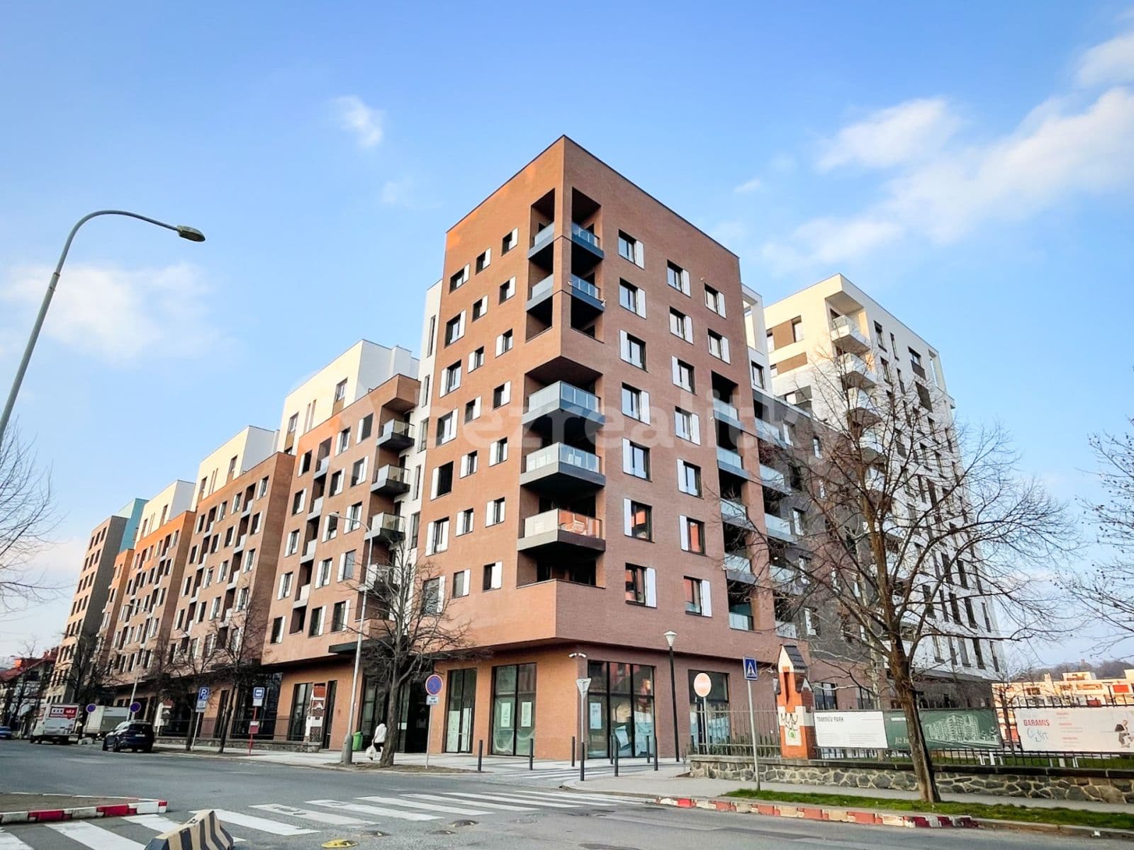 Prenájom bytu 2-izbový 54 m², Jankovcova, Praha, Praha Prenájom bytu 2-izbový 54 m², Jankovcova, Praha, Praha