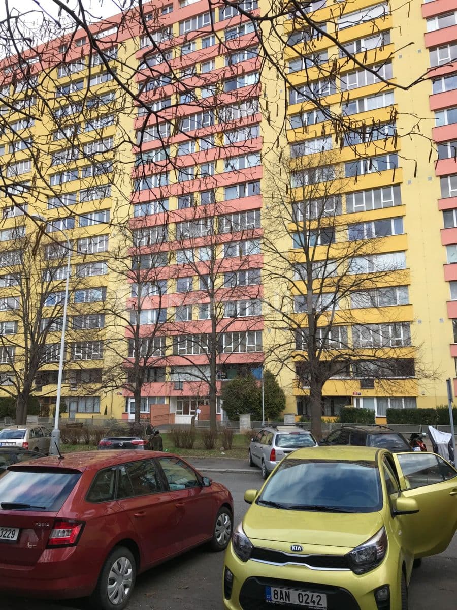 Prenájom bytu 1-izbový 35 m², Hlivická, Praha, Praha Prenájom bytu 1-izbový 35 m², Hlivická, Praha, Praha