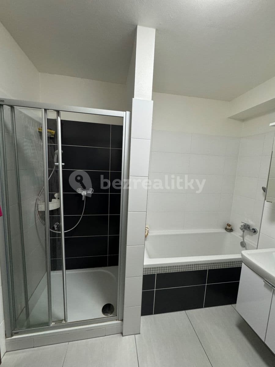 Prenájom bytu 3-izbový 80 m², Moskalykova, Brno, Jihomoravský kraj Prenájom bytu 3-izbový 80 m², Moskalykova, Brno, Jihomoravský kraj