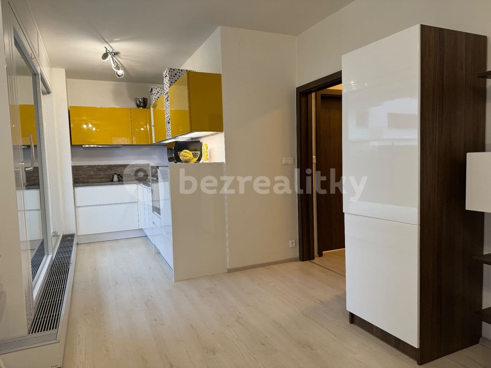Prenájom bytu 3-izbový 80 m², Moskalykova, Brno, Jihomoravský kraj Prenájom bytu 3-izbový 80 m², Moskalykova, Brno, Jihomoravský kraj