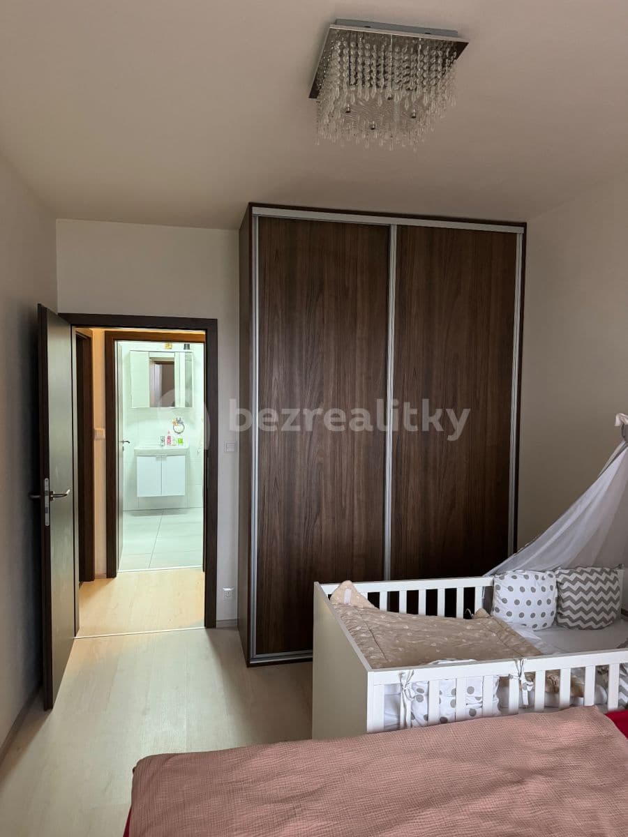 Prenájom bytu 3-izbový 80 m², Moskalykova, Brno, Jihomoravský kraj Prenájom bytu 3-izbový 80 m², Moskalykova, Brno, Jihomoravský kraj