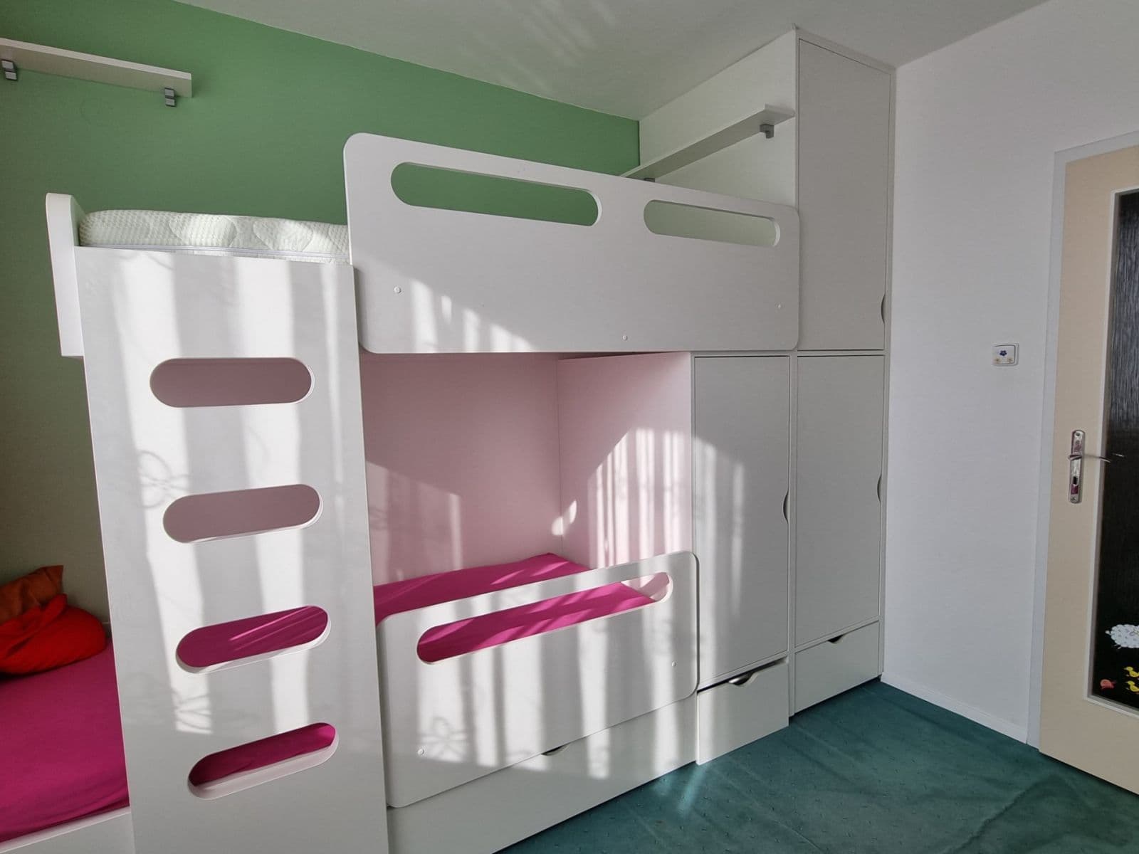 Prenájom bytu 3-izbový 68 m², Jerevanská, Kladno, Středočeský kraj Prenájom bytu 3-izbový 68 m², Jerevanská, Kladno, Středočeský kraj