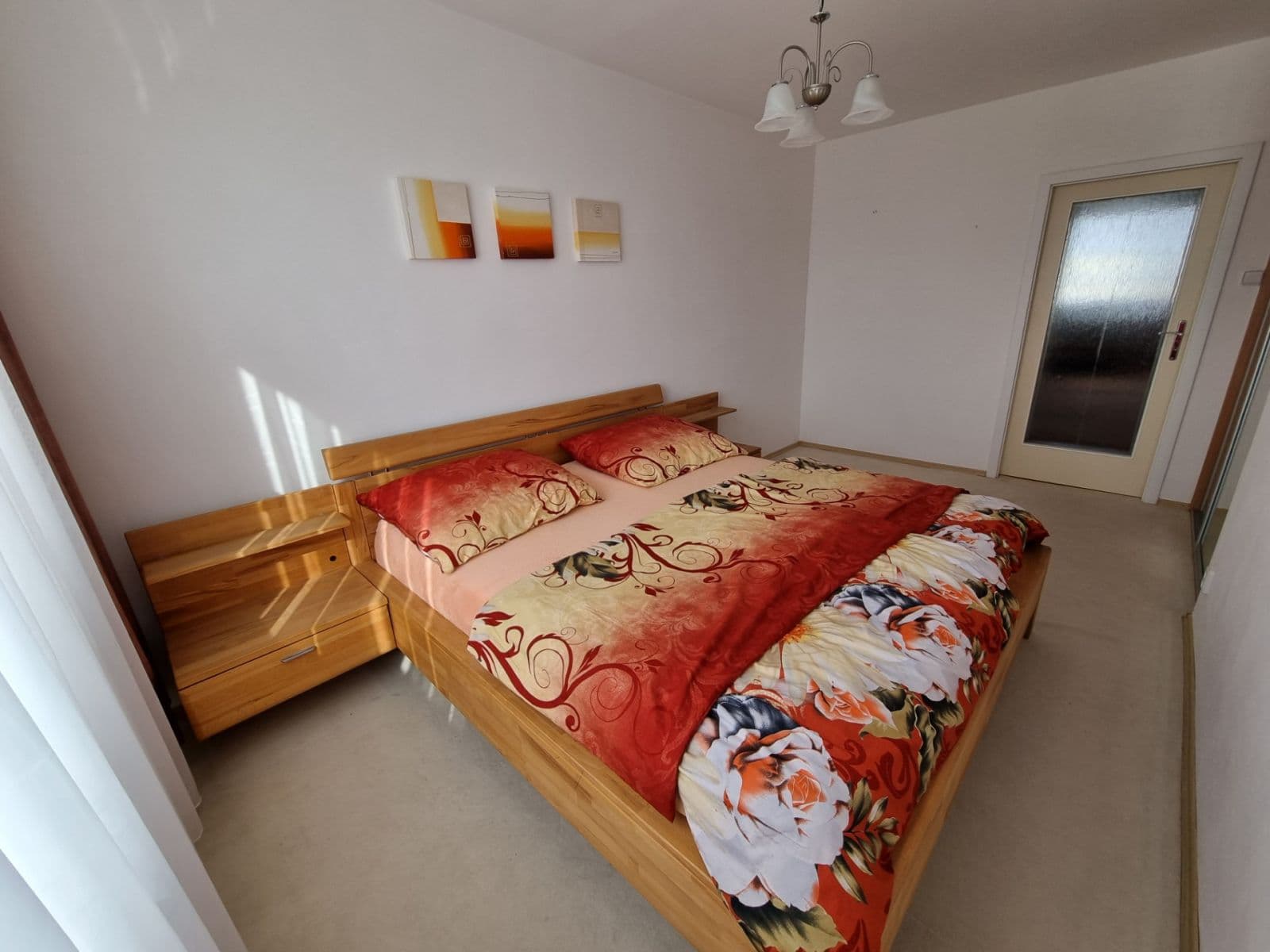 Prenájom bytu 3-izbový 68 m², Jerevanská, Kladno, Středočeský kraj Prenájom bytu 3-izbový 68 m², Jerevanská, Kladno, Středočeský kraj