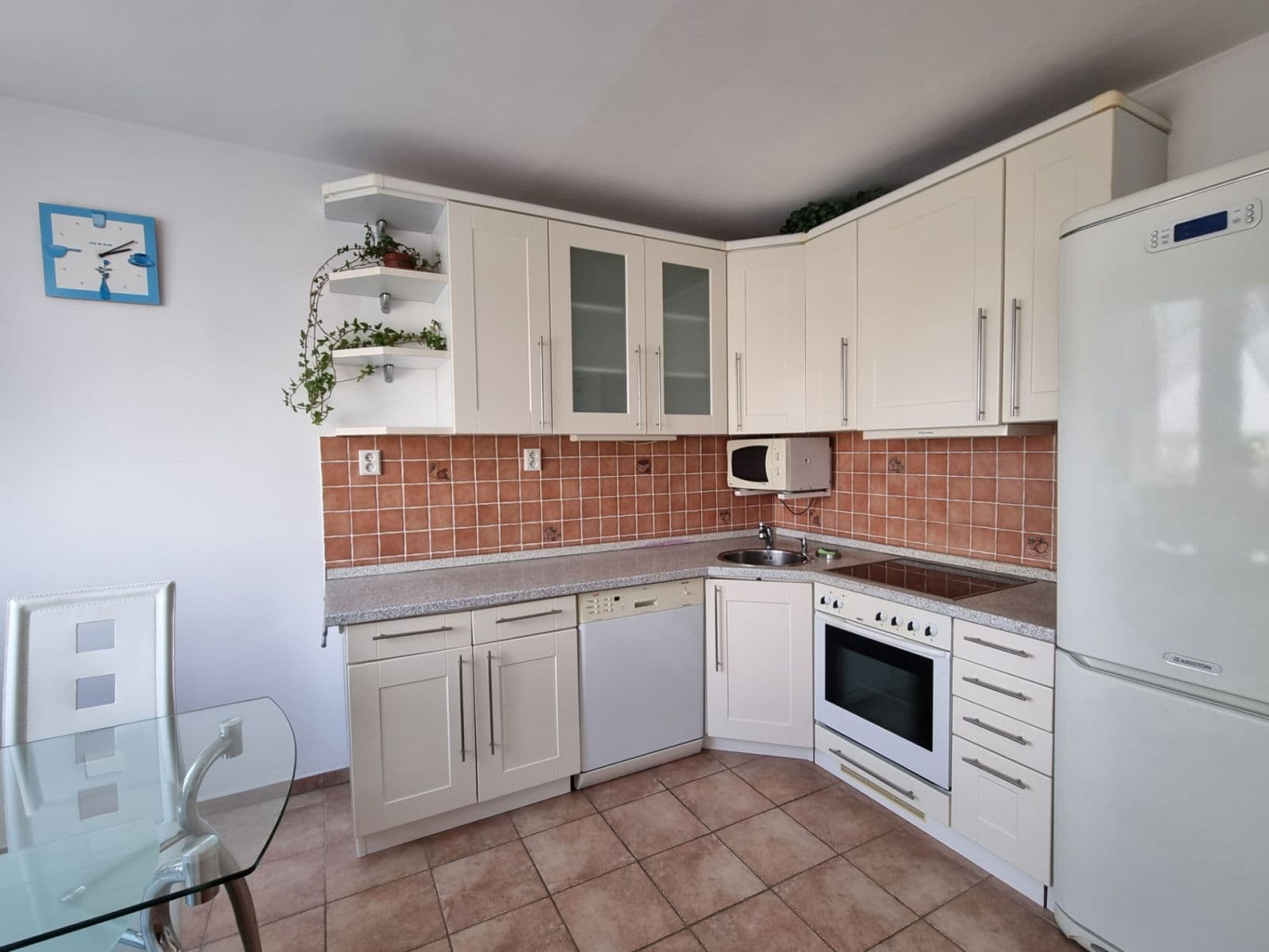 Prenájom bytu 3-izbový 68 m², Jerevanská, Kladno, Středočeský kraj Prenájom bytu 3-izbový 68 m², Jerevanská, Kladno, Středočeský kraj