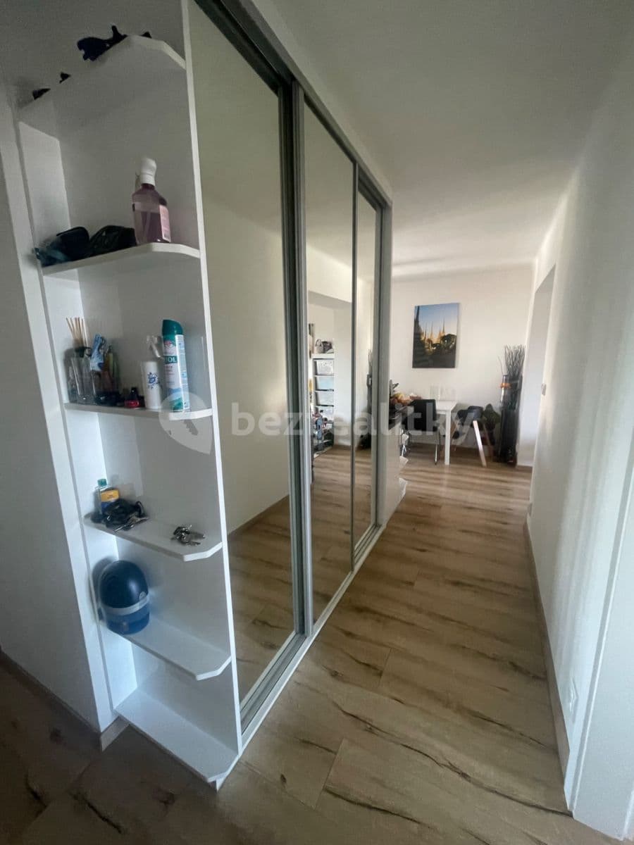 Predaj bytu 2-izbový 65 m², Na Viničkách, Praha, Praha