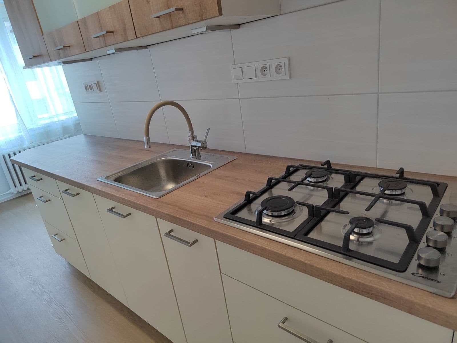 Prenájom bytu 2-izbový 56 m², Pražská, Znojmo, Jihomoravský kraj Prenájom bytu 2-izbový 56 m², Pražská, Znojmo, Jihomoravský kraj