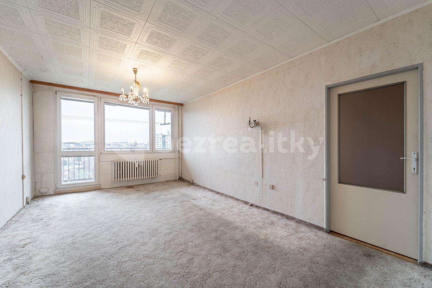 Predaj bytu 4-izbový 83 m², V průčelí, Praha, Praha