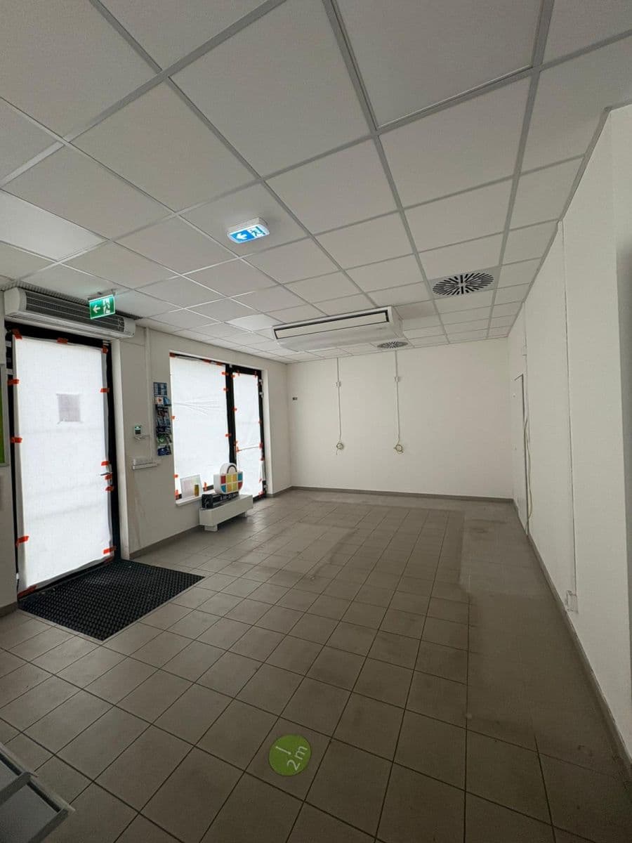 Prenájom nebytového priestoru 98 m², Pod Zahrady, Přezletice, Středočeský kraj Prenájom nebytového priestoru 98 m², Pod Zahrady, Přezletice, Středočeský kraj