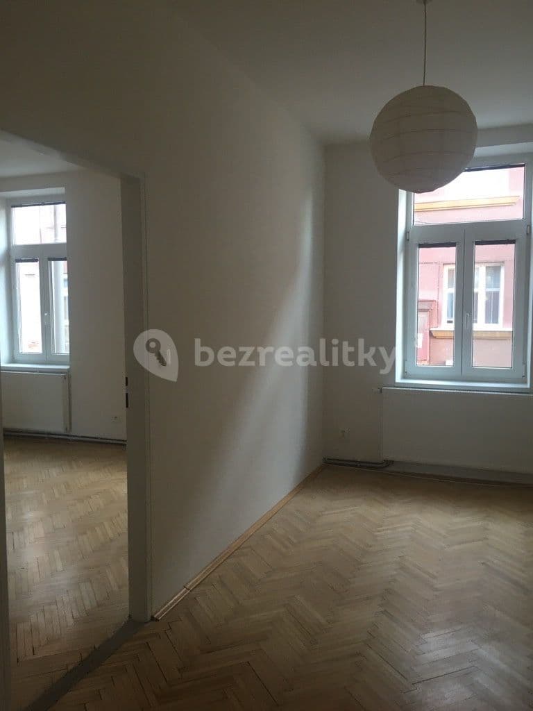 Prenájom bytu 2-izbový 56 m², Denisova, Břeclav, Jihomoravský kraj